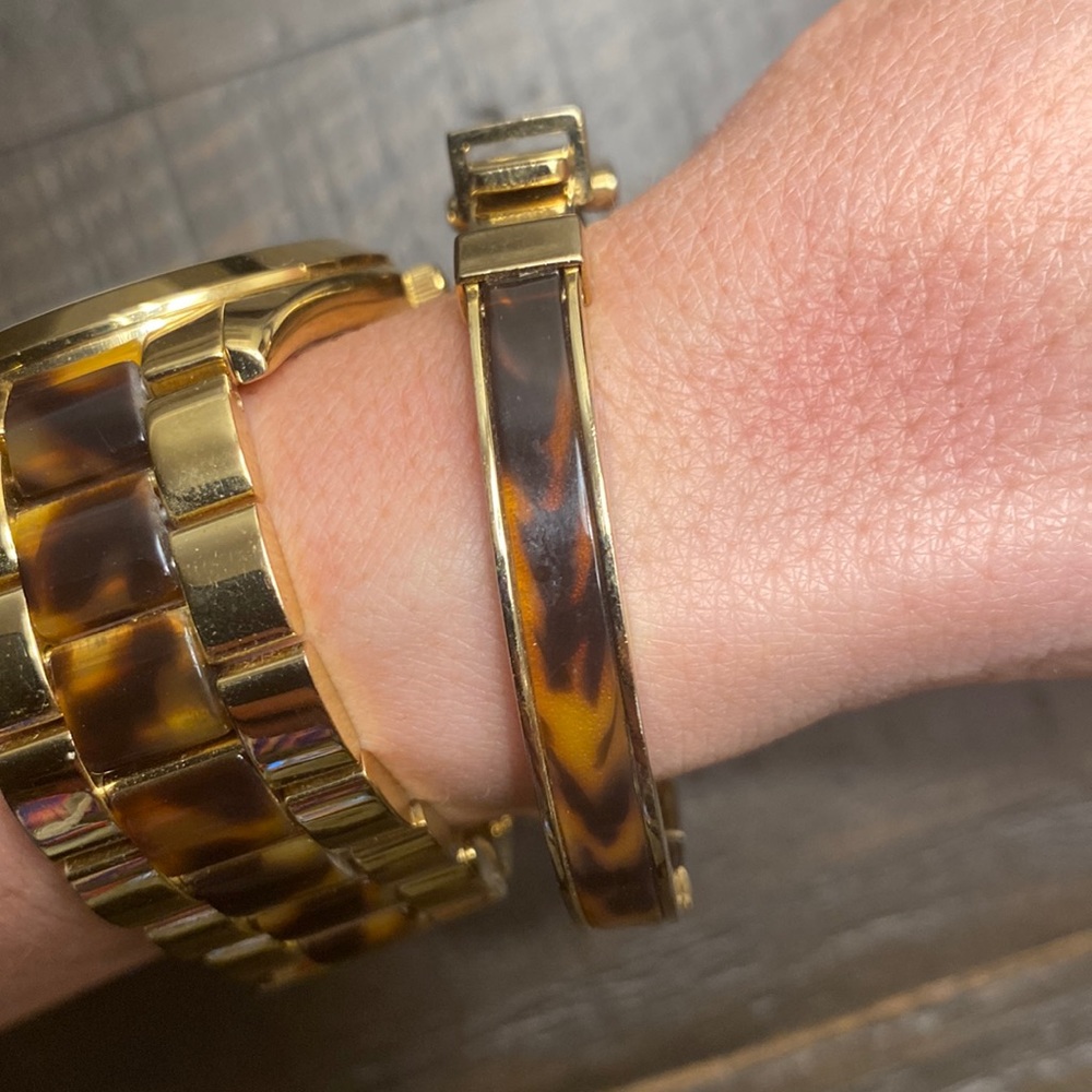 Michael Kors buckle bracelet -